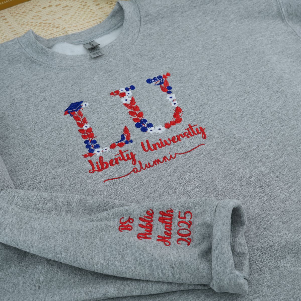 Custom Embroidered College Floral Letter Hoodie – Personalized University Sweatshirt & Freshman Gift